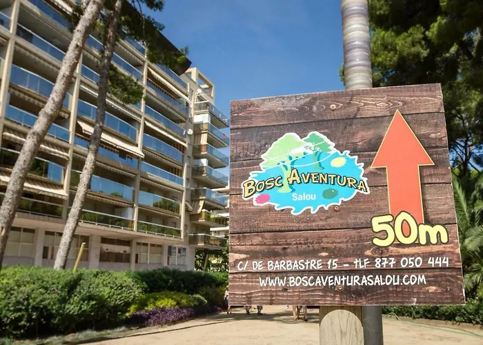 De Luxe Con Piscina Apartmán Salou