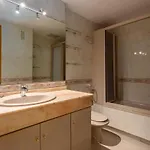 De Luxe Con Piscina