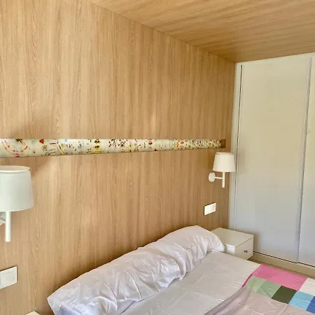 De Luxe Con Piscina Apartment Salou