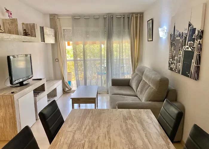 De Luxe Con Piscina Apartament