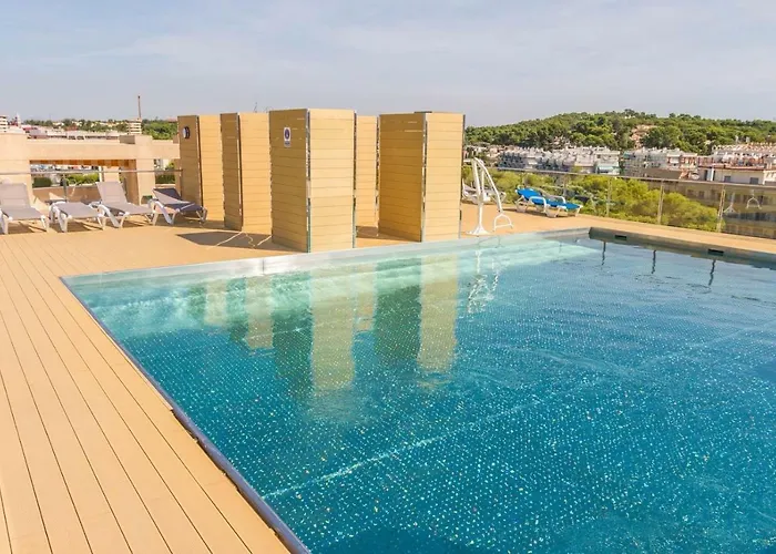 De Luxe Con Piscina Apartament Salou