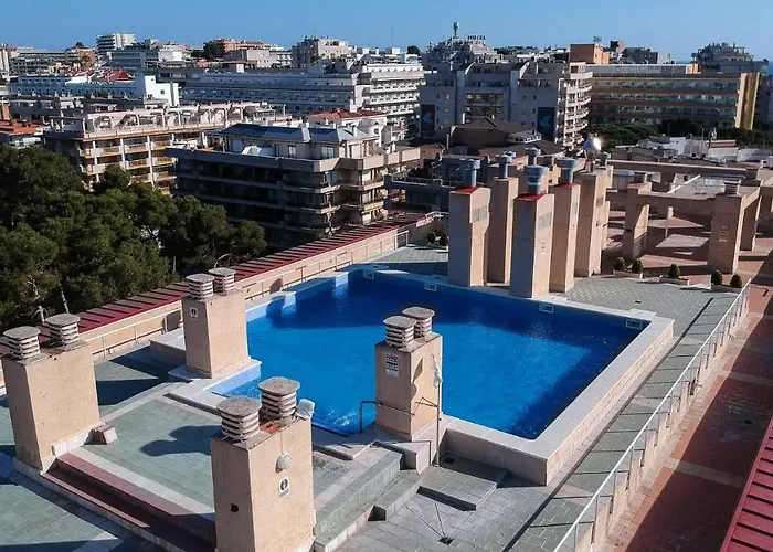 De Luxe Con Piscina * Salou