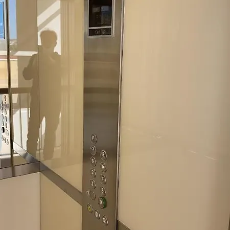 De Luxe Con Piscina Apartament Salou