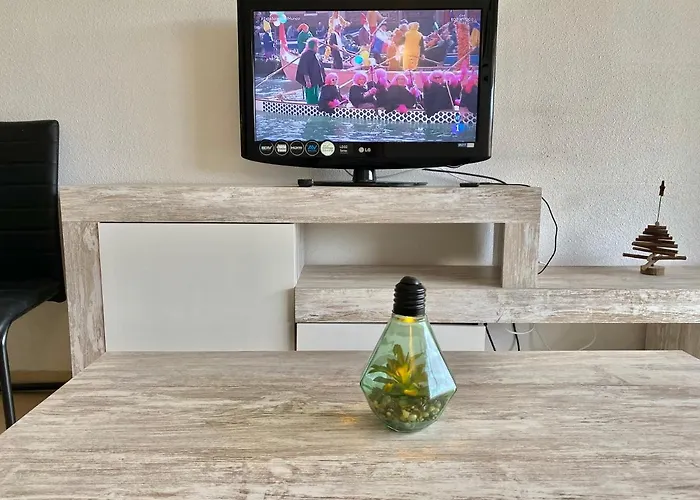 De Luxe Con Piscina