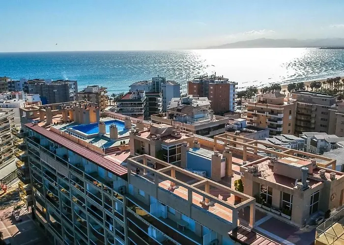 De Luxe Con Piscina Salou