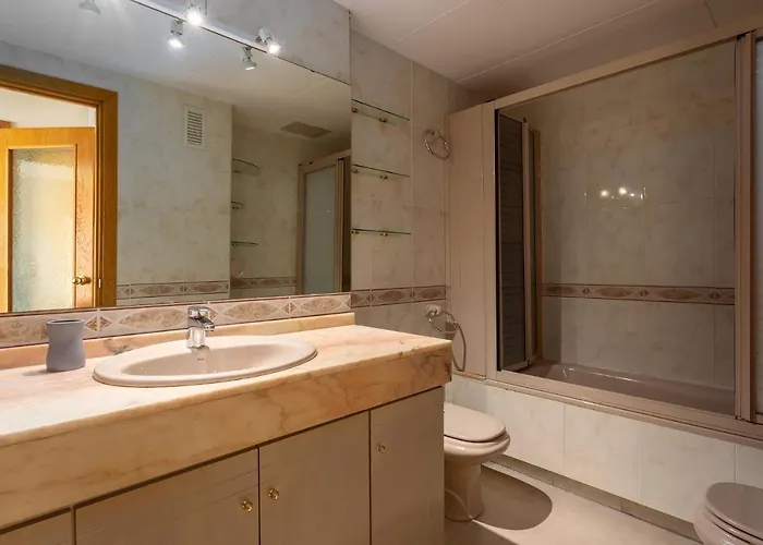 De Luxe Con Piscina