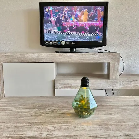 De Luxe Con Piscina