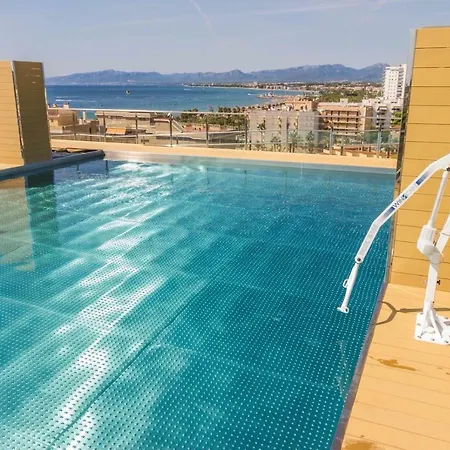 Apartment De Luxe Con Piscina Salou