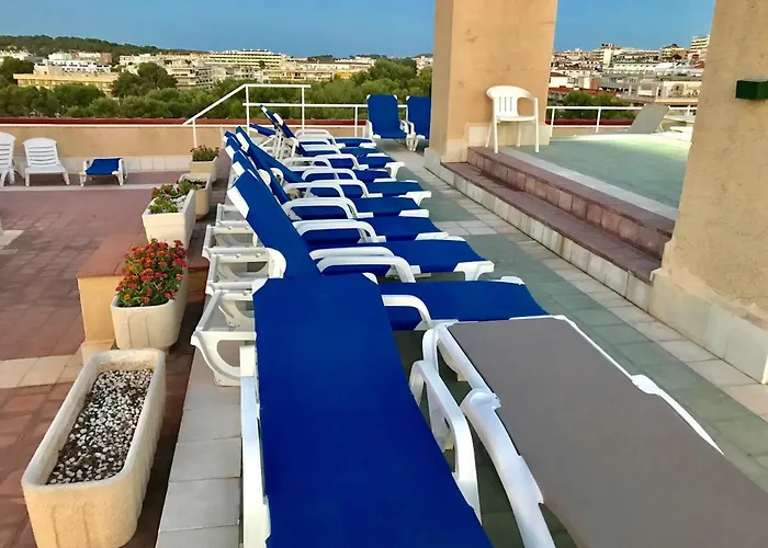De Luxe Con Piscina Apartment Salou
